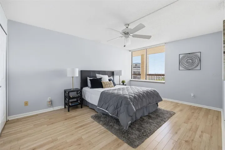 Guest bedroom