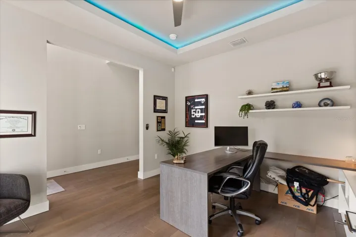 Front office or living space. Lots of possibilities
