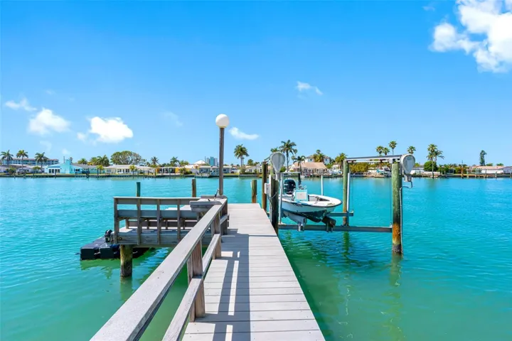 Lots of seating on the dock.