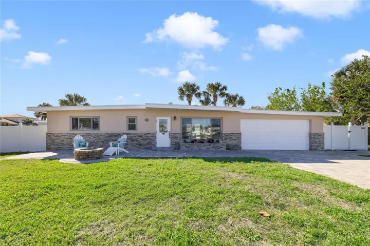 Welcome Home to your charming seaside cottage.