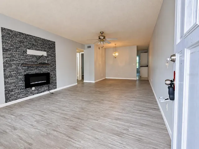 Living room/ dinning room