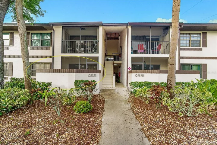 Ground floor end unit