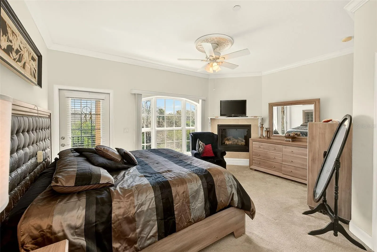 MASTER SUITE