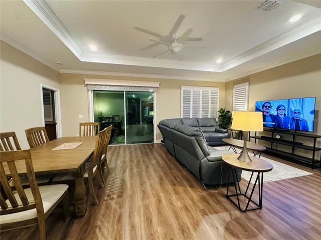 OPEN CONCEPT - GREAT ROOM