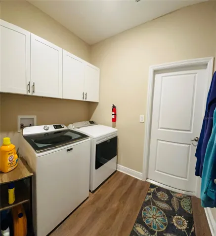 WASHER & DRYER INCLUDED