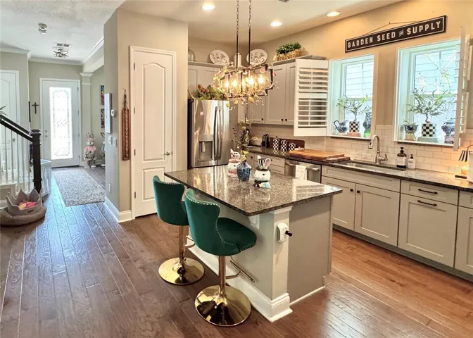 Spacious Open Kitchen
