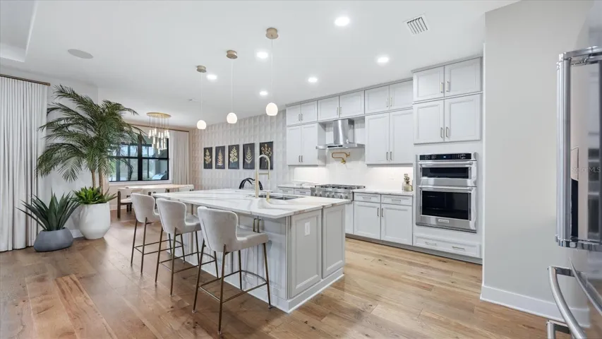 Kitchen, dining room