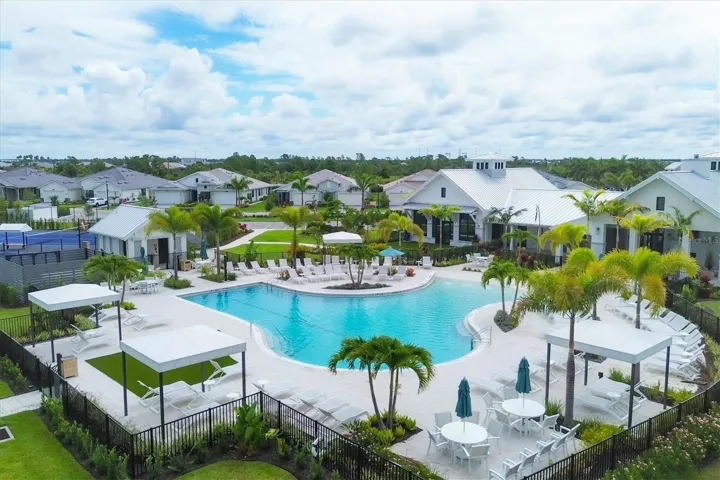 Community pool, clubhouse