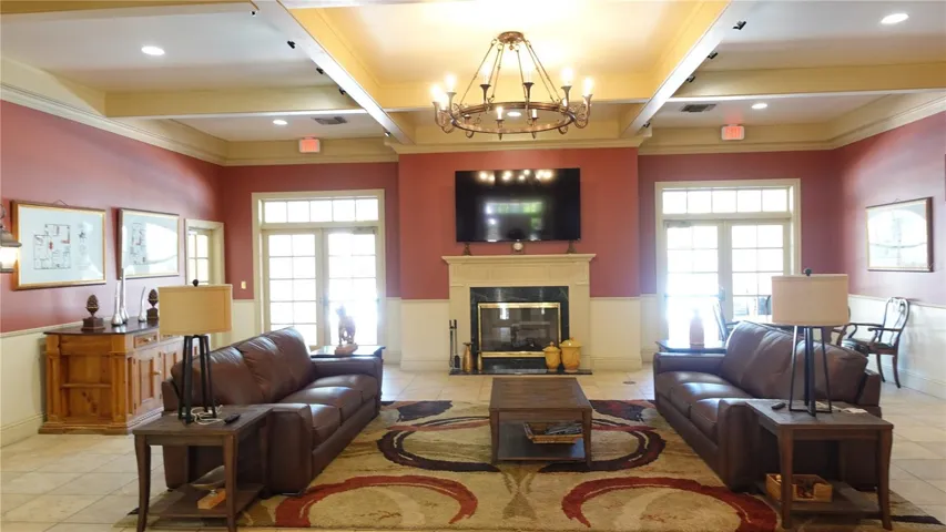 CXlub House