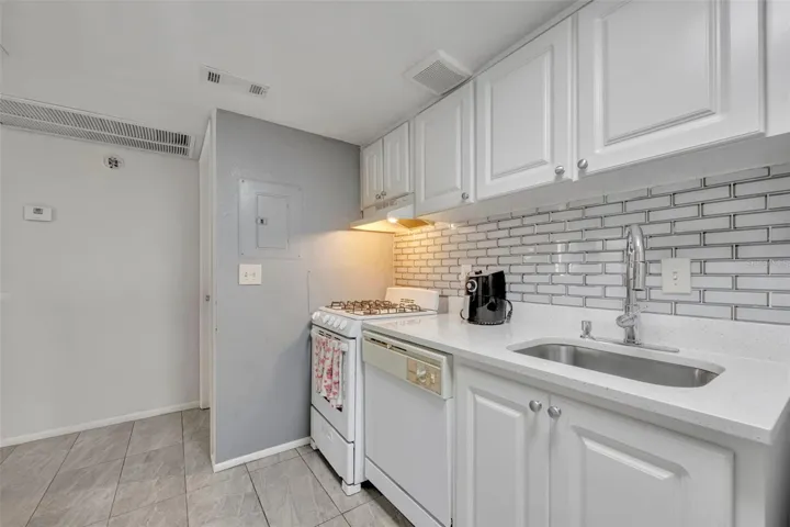 Beautifully Updated Kitchen