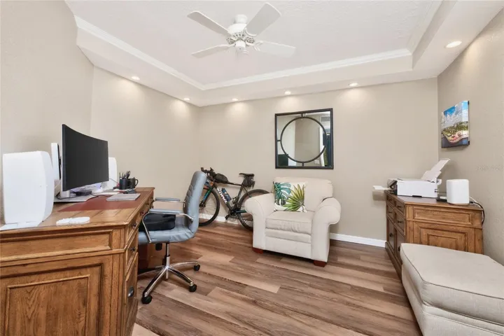 4TH BEDROOM ALSO USED AS AN OFFICE