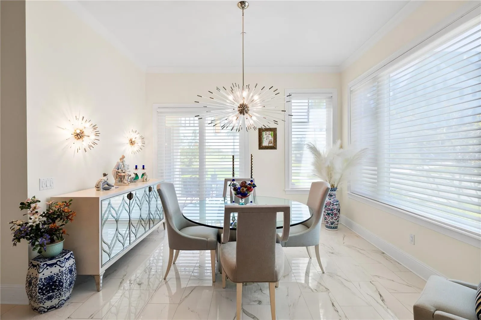 1 Palm Ter Dining Room