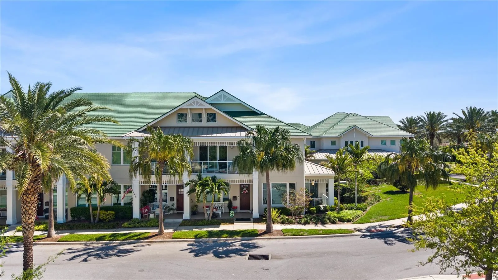 1 Palm Ter Exterior Front