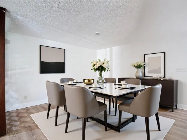 Dinning Roomvirtually staged