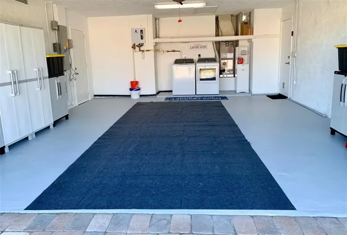 2 Car Garage