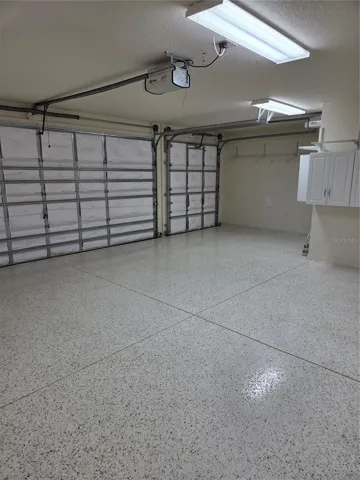 Garage/Golf cart garage