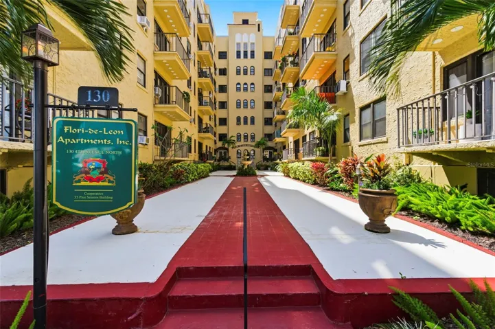 Front Entrance & Courtyard