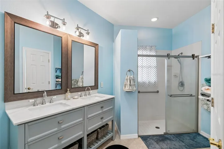 REMODELED ENSUITE BATH