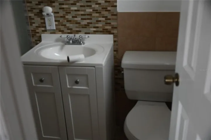 Bonus room bathroom