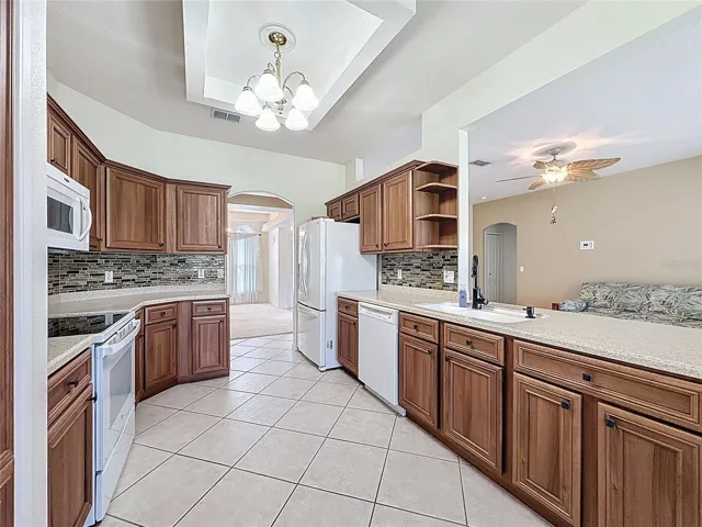 kitchen has refaced cabinetry and soft closing drawers