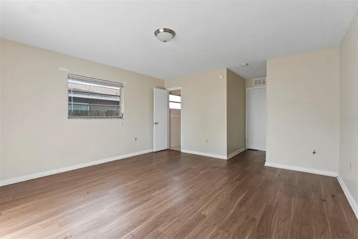 Primary Suite - Bedroom