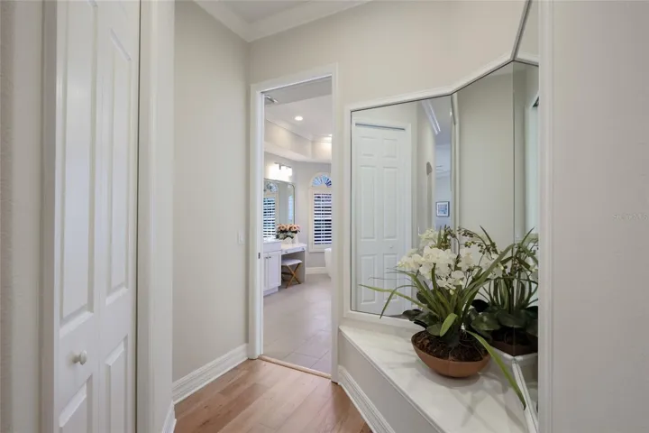 Hall to primary en suite