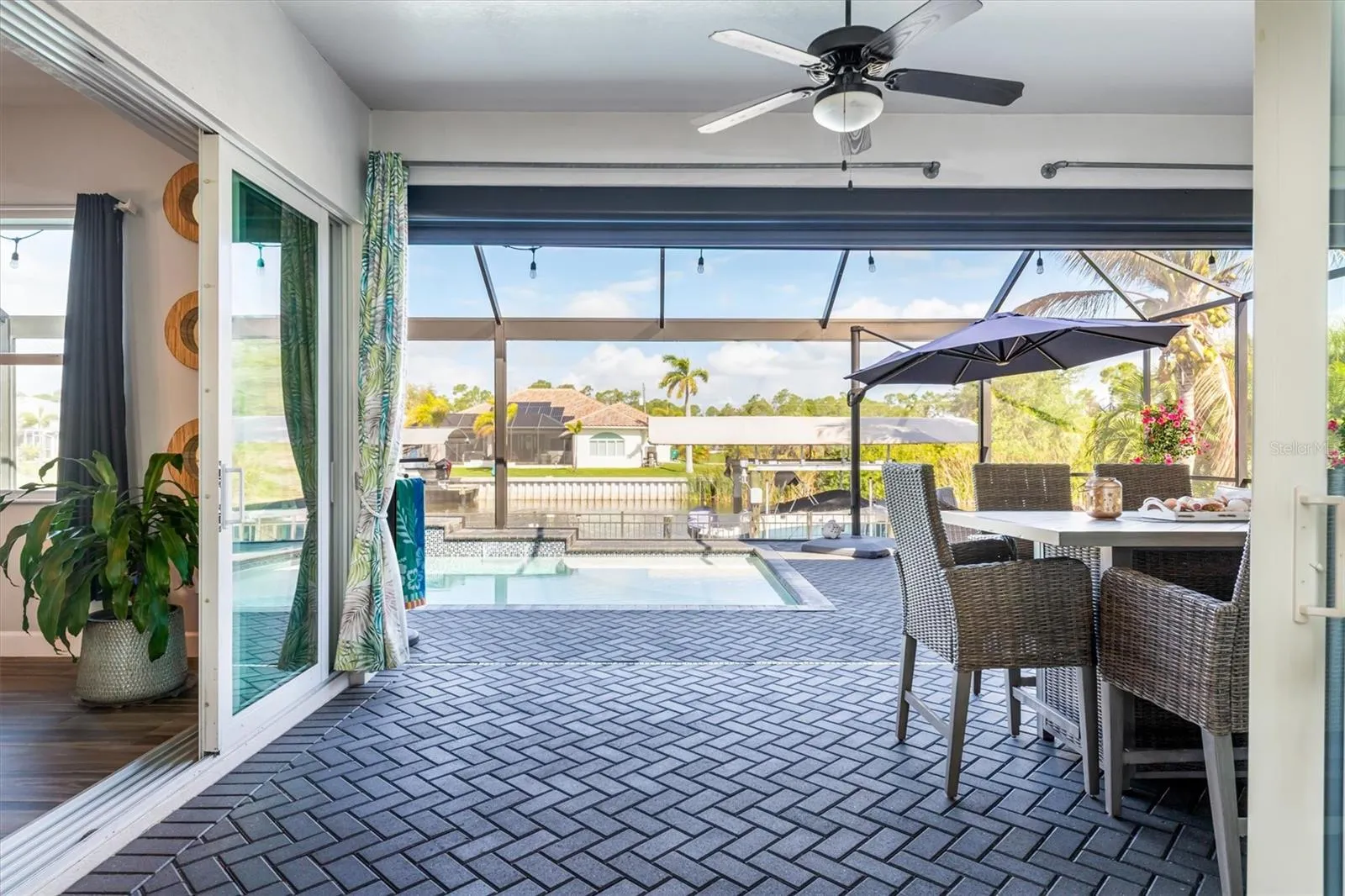 Freshly Sealed Pavers on Lanai