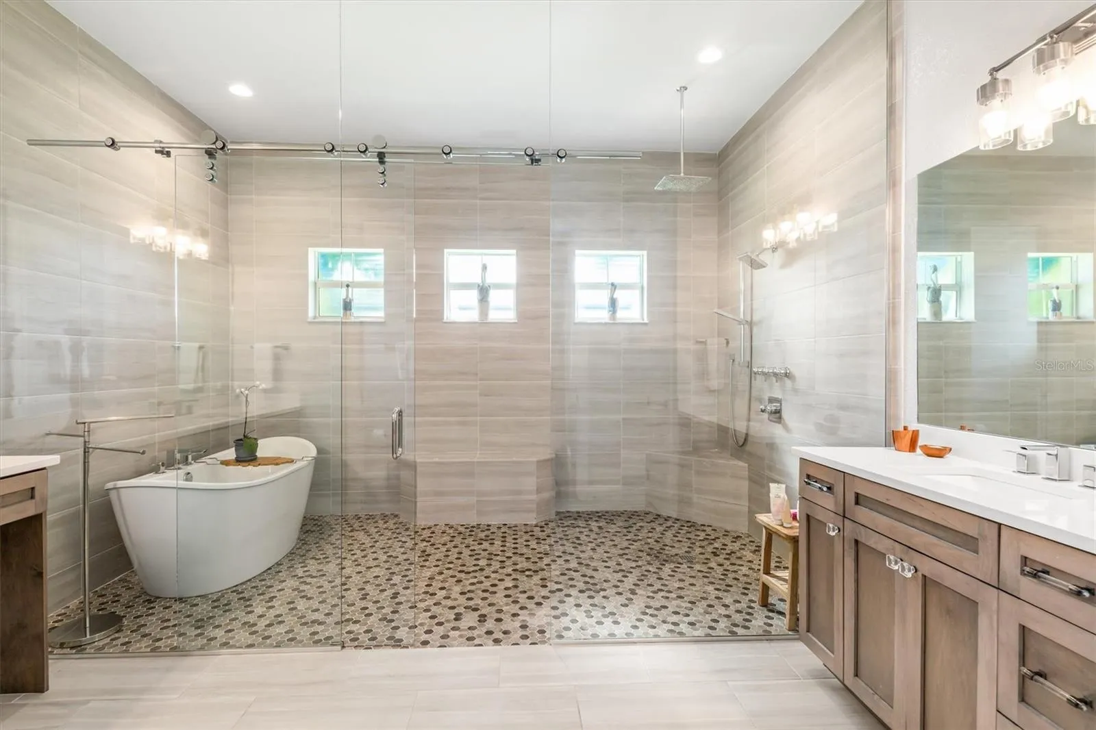 AMAZING Spa Bath