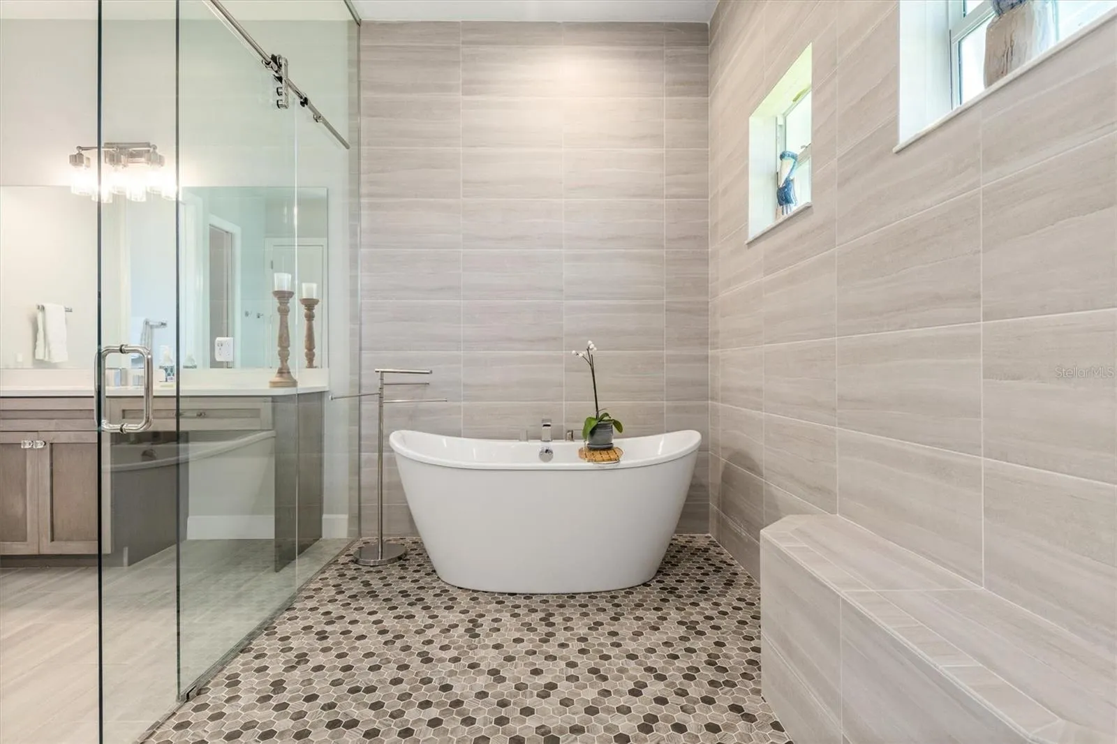 Nice Soaker Tub