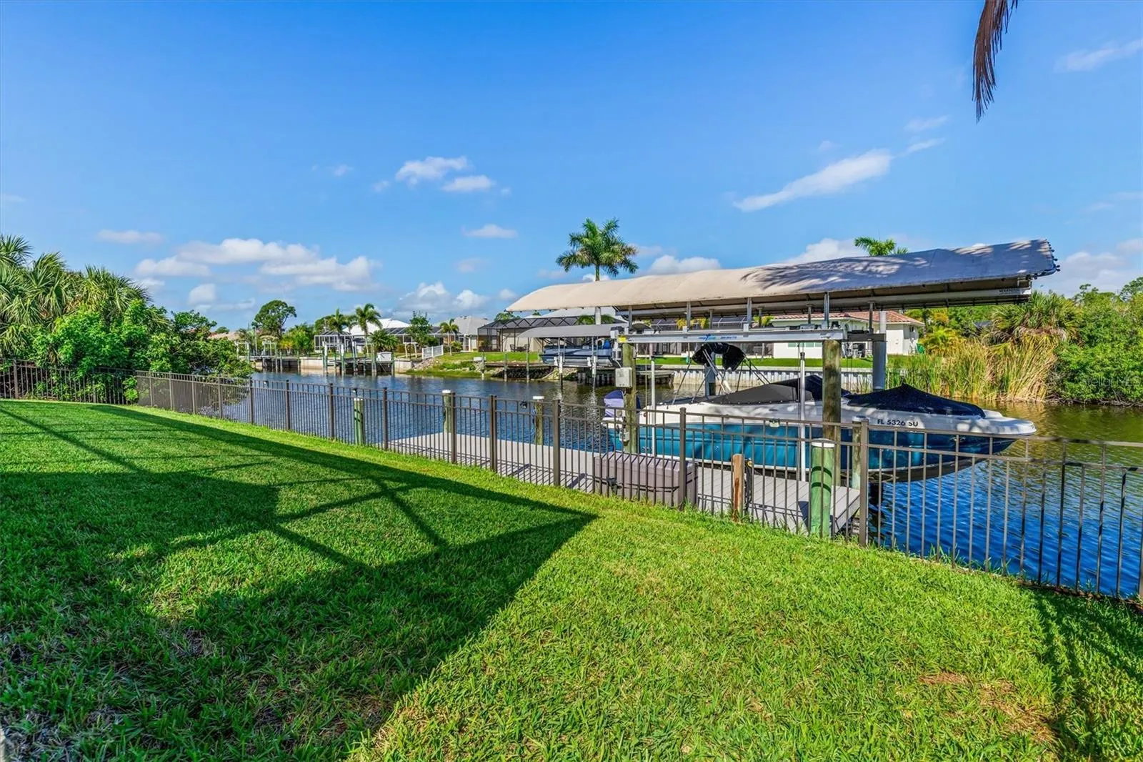 10k lb. Boat Lift