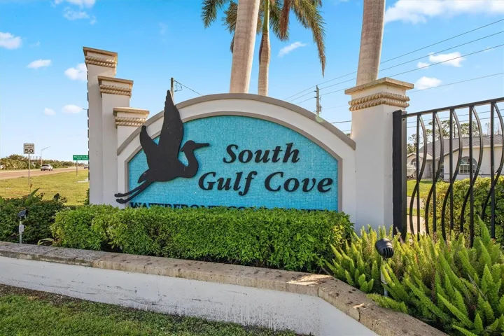 Entrance to South Gulf Cove