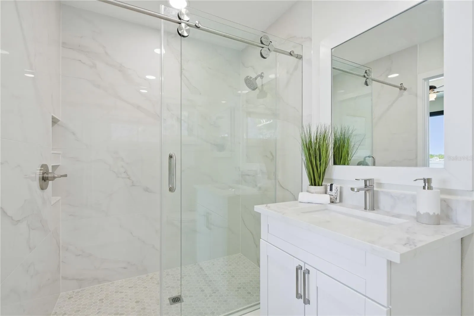 Guest Suite Bath