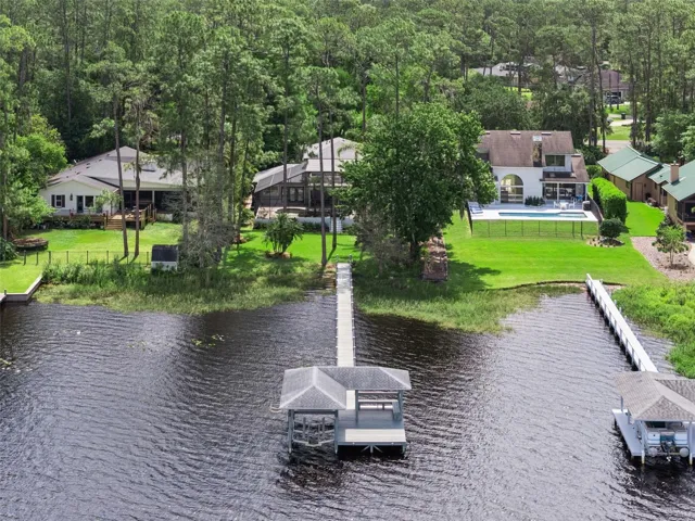 Private dock on Lake Mary Jane!