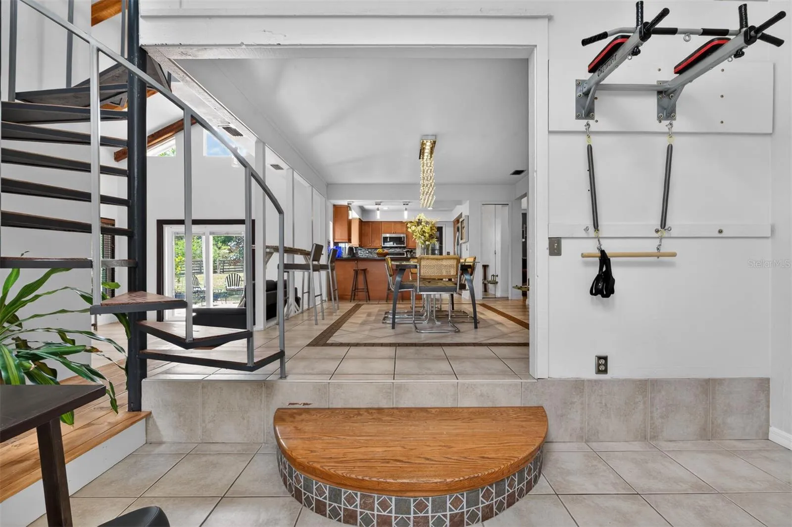 Bonus room