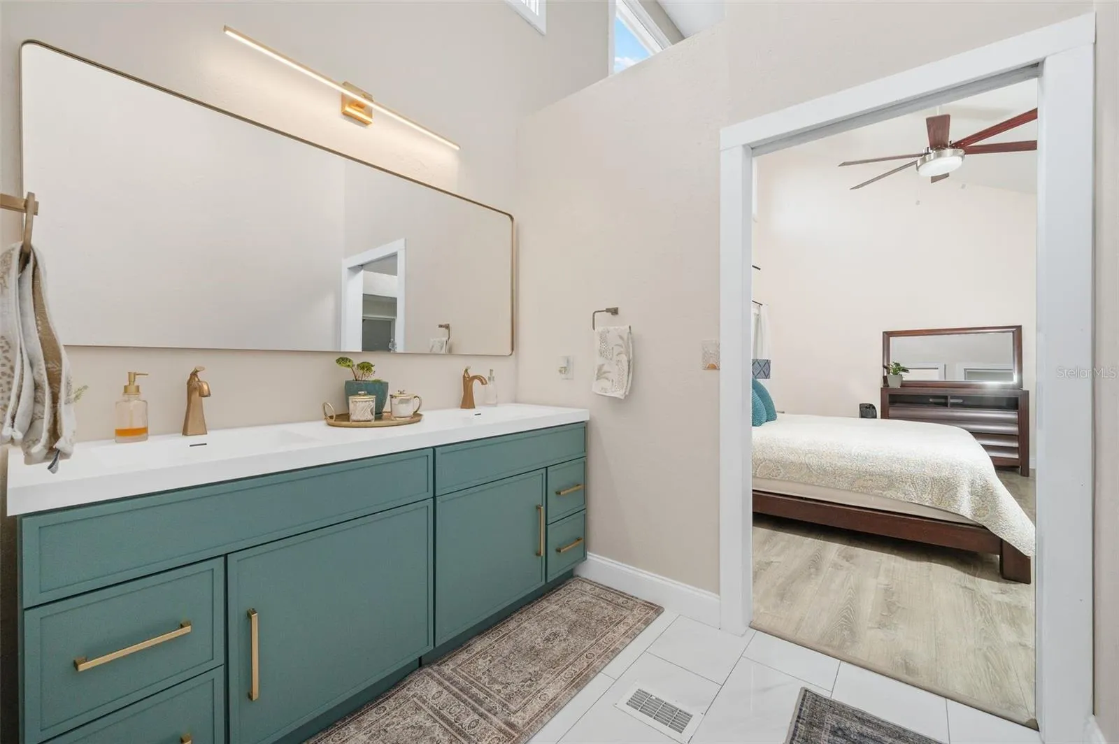Primary bath