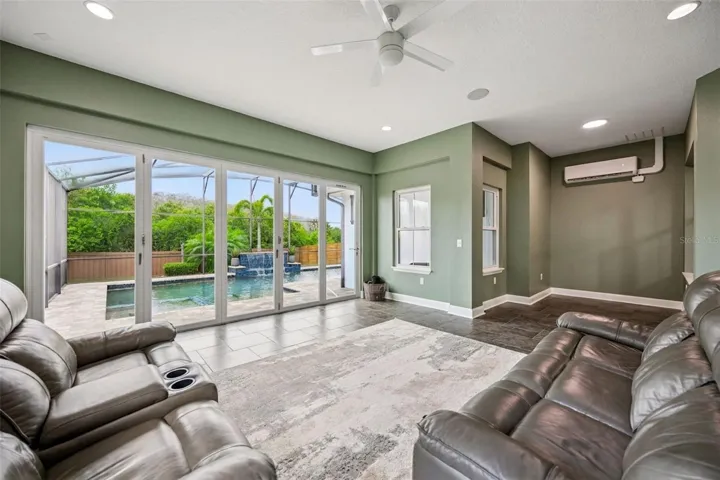 4 Season Flex Room with Accordian Glass Door