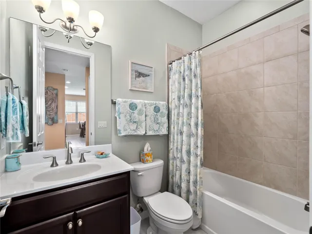 Your new guest bath has everything it needs