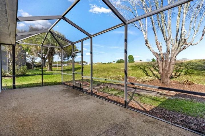 Screened enclosed lanai.