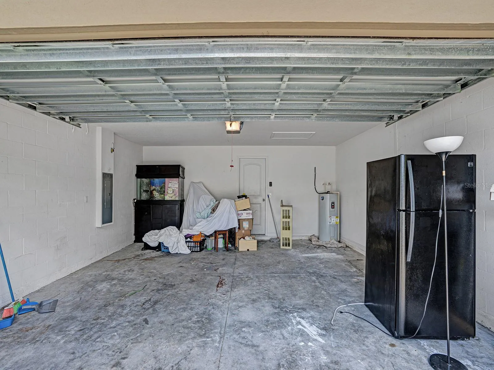 2 Car Garage