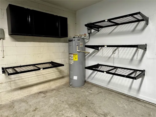 Built In Shelving