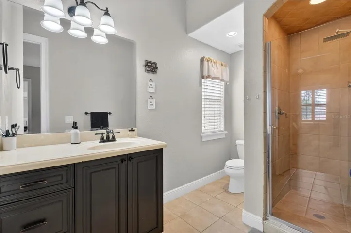 Jack & Jill Bathroom