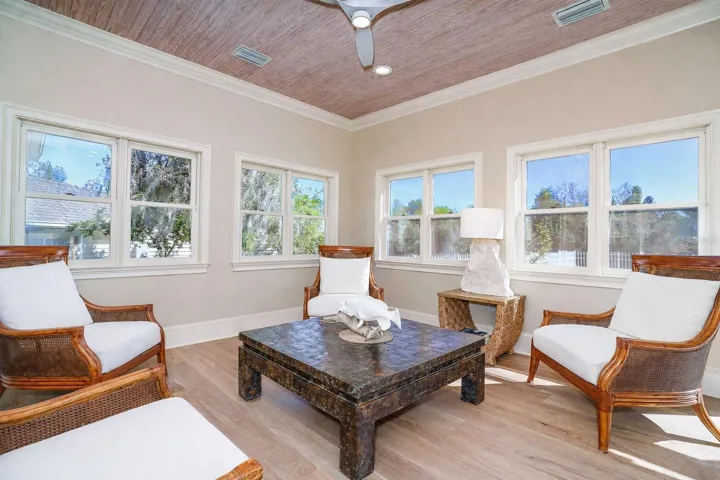 Florida room