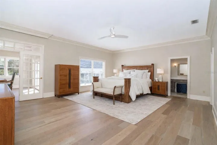 Primary suite