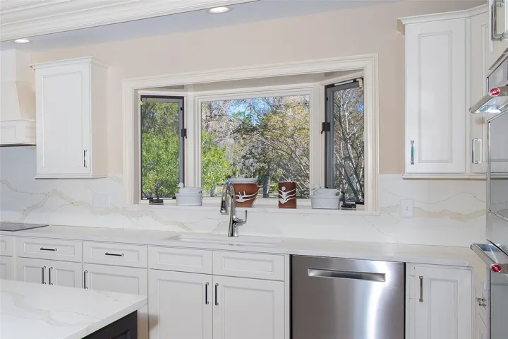 Prep, cook, and entertain with a view
