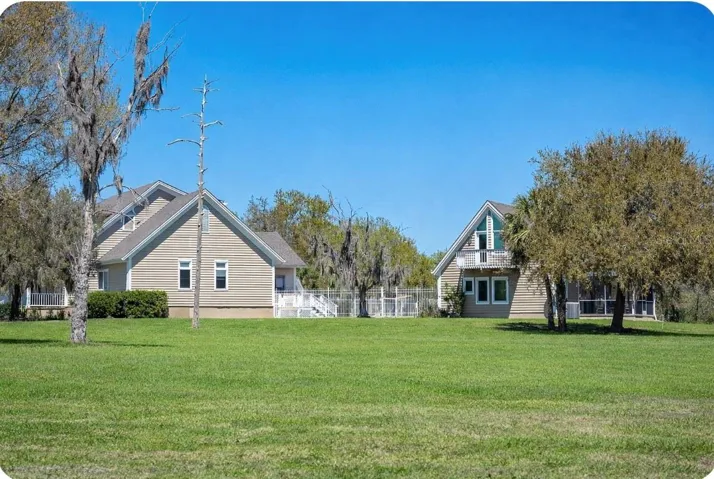 Wide-open space, natural beauty, and peaceful surroundings
