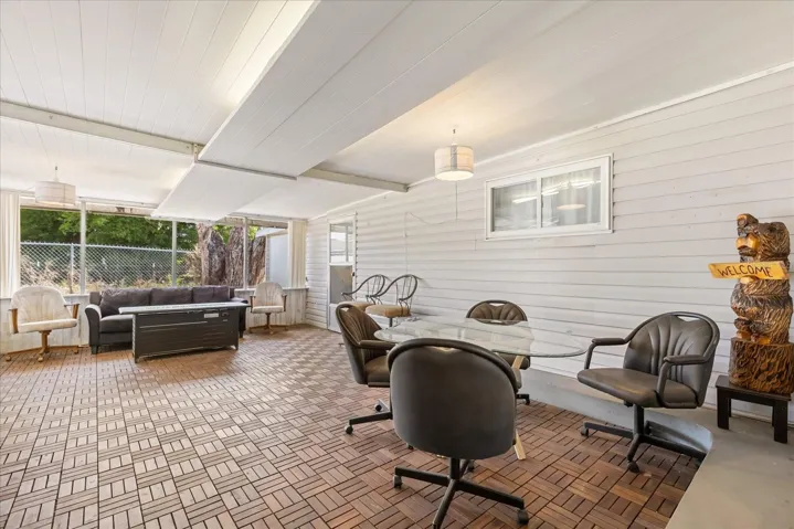 Screened patio