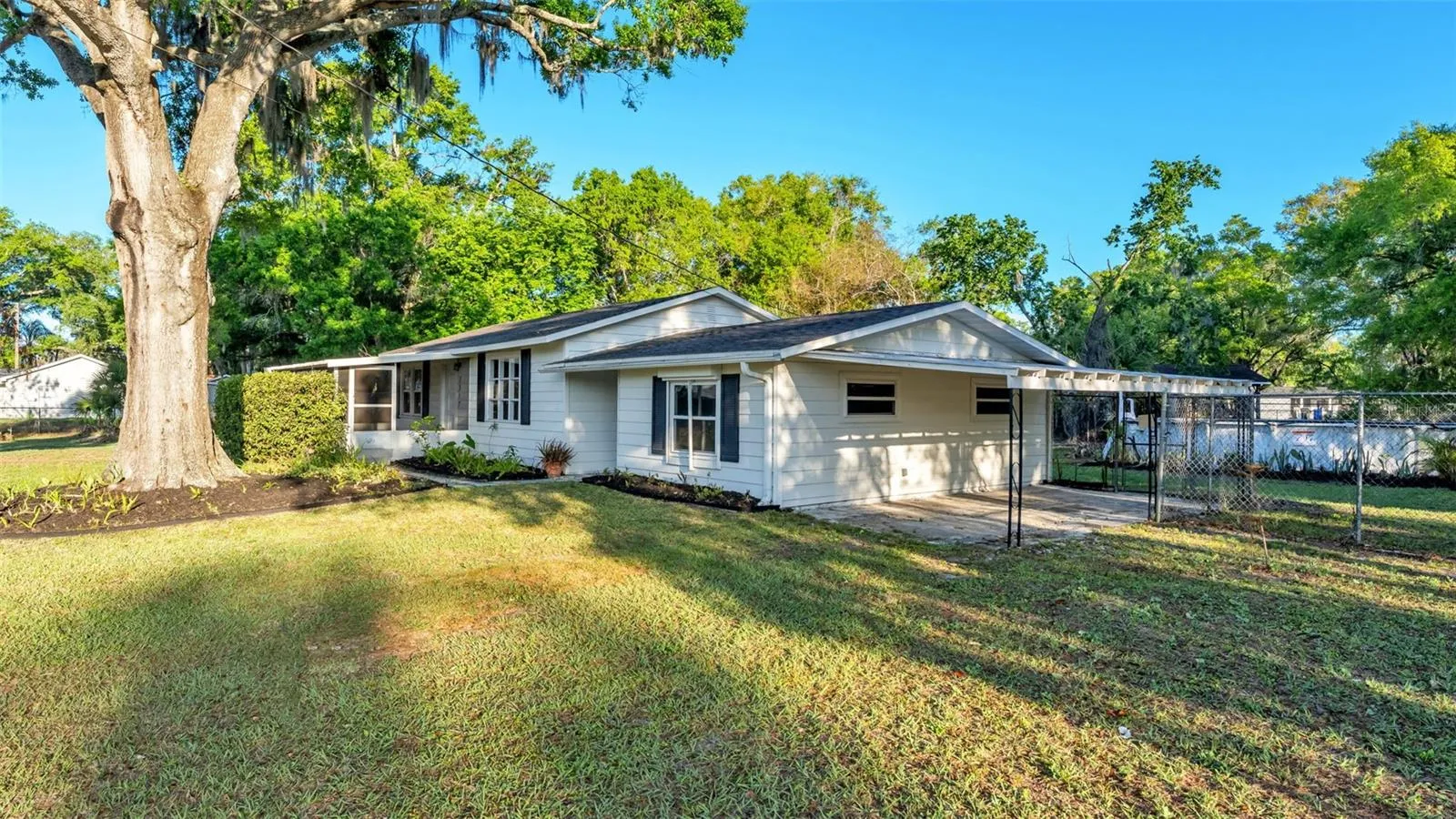 1317 W Belmar St, Lakeland, Florida 33815 — photo 2