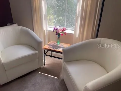 Master Bedroom  Sitting Area