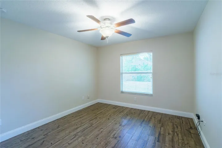 Guest bedroom 3