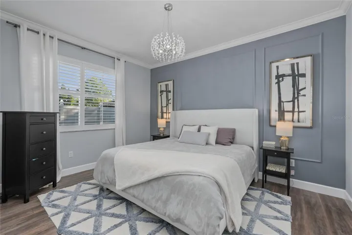 Bedroom on 1st Floor perfect for In laws or guests